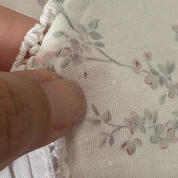 Eileen West Women’s Floral Lovely Cottage Cap Sleeve Nightgown Gown Ruffle Sz XL - Picture 8 of 14